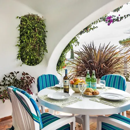 Mng Elliott31 Almancil