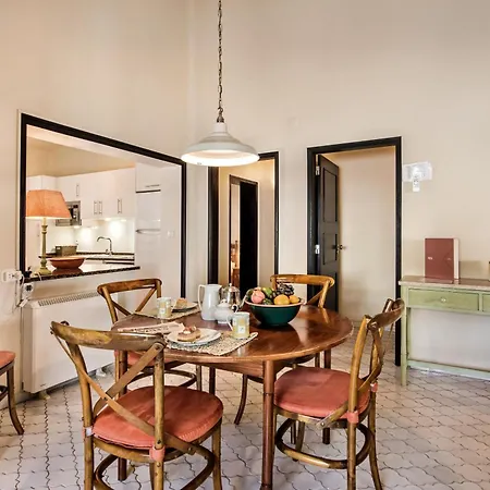 Mng Elliott31 Villa Almancil