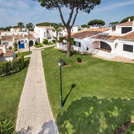 Mng Elliott31 Willa *