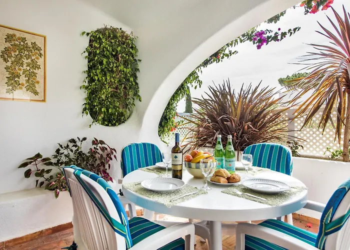 Mng Elliott31 Almancil